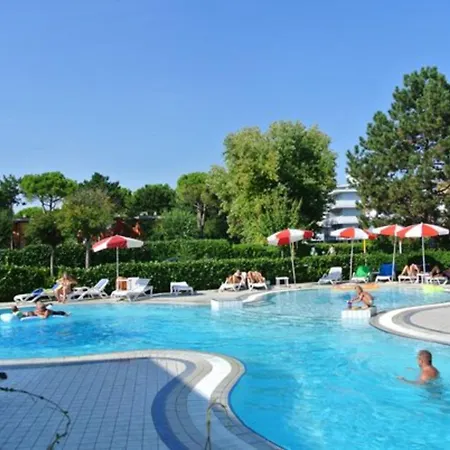 Lovely Nest With Shared Pool And Olive Trees * Bibione