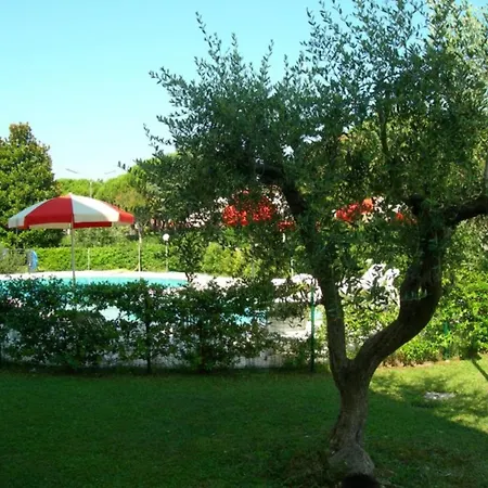 Lovely Nest With Shared Pool And Olive Trees * Bibione
